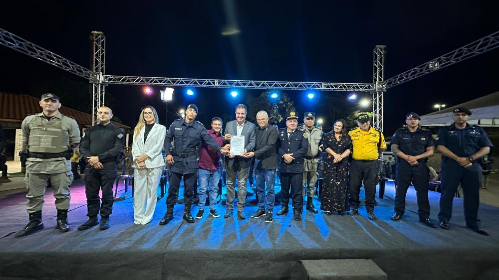 Prefeito Fábio Corre nomeia mais de 80 novos servidores concursados